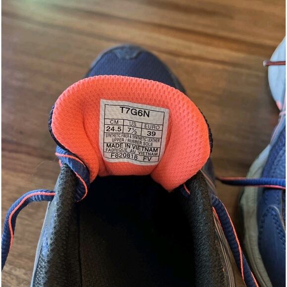 Women’s ASICS Gel-Venture 6 Athletic Running Shoes | Size 7.5 - Picture 6 of 6